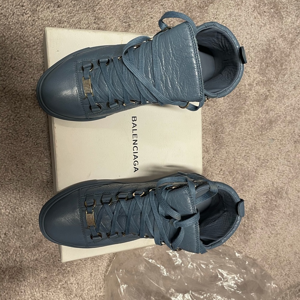 Balenciaga shoes blue size 37